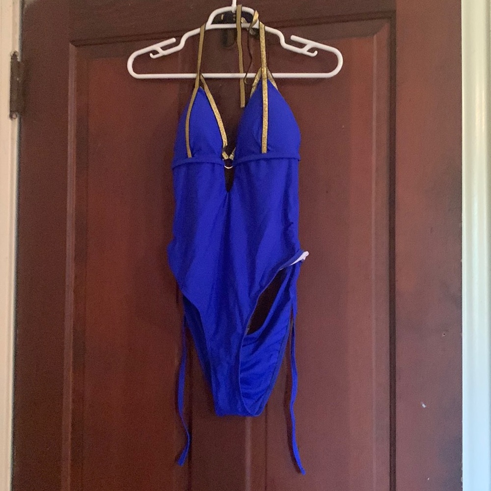 SheIn Cut-out One Piece Bathing Suit